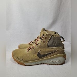 Nike ACG Angels Rest Men's Sz 7 Parachute Beige/Yykon Brown